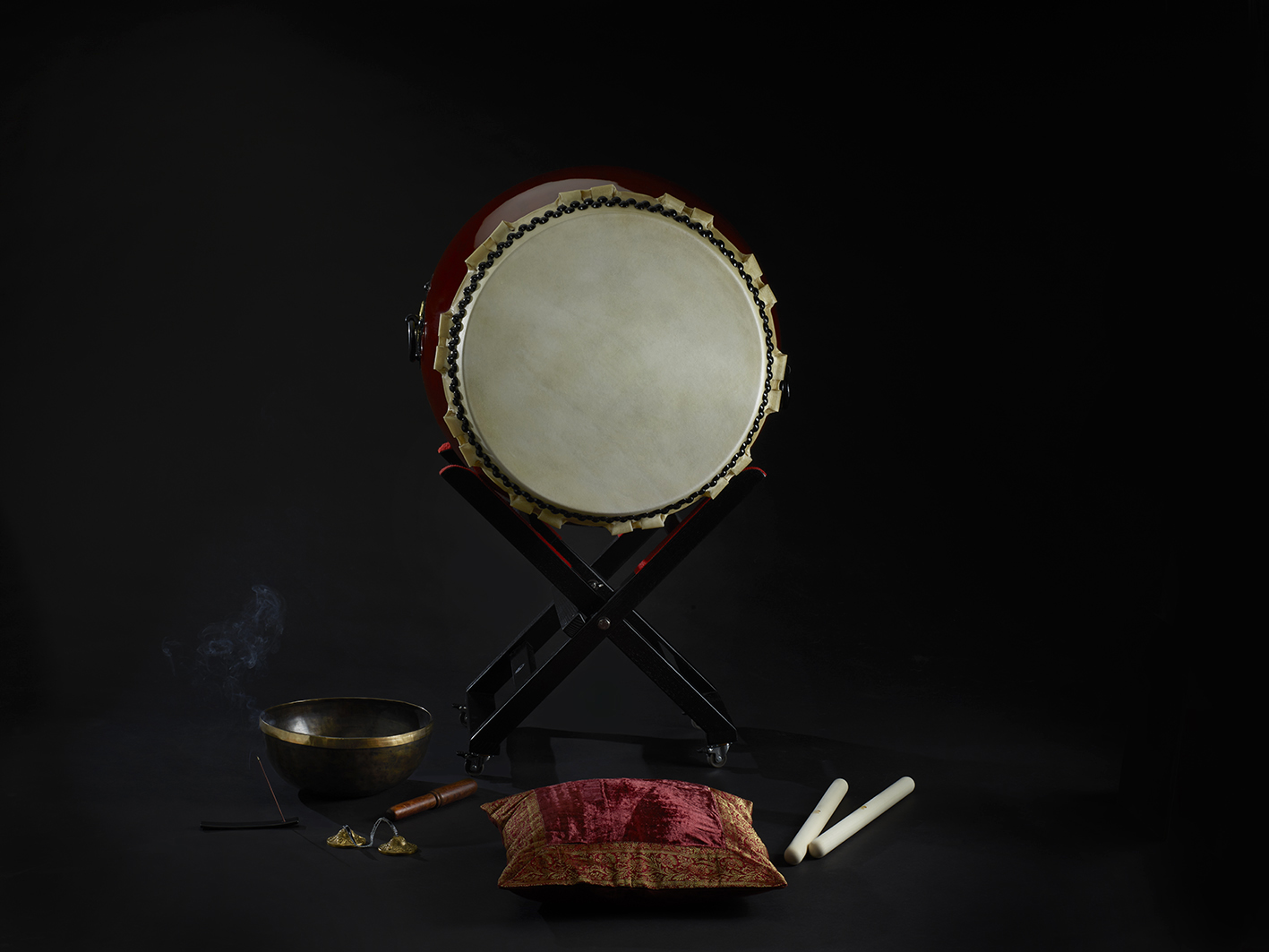 Miya-Daiko hq drum 48cm/h:60cm with Zen X-stand low (999 / 245)