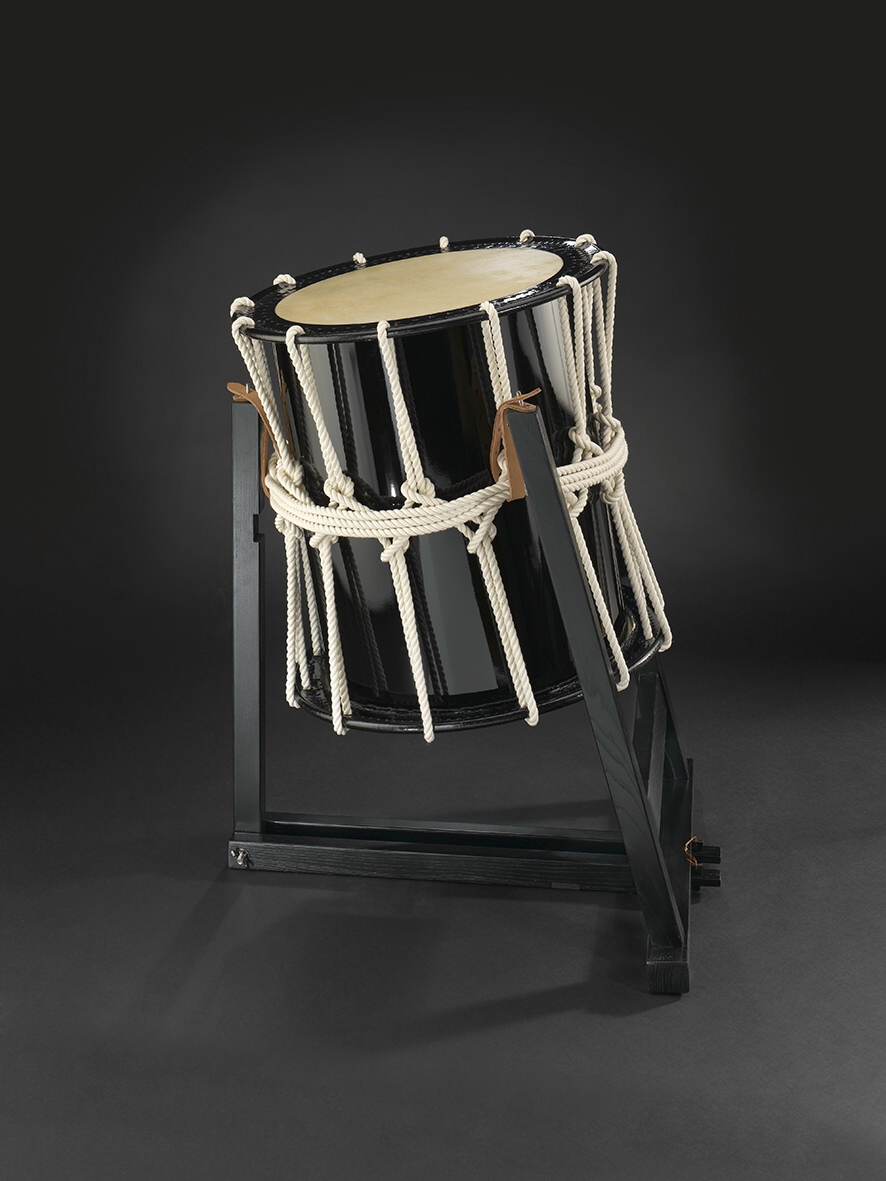 Okedo-Daiko  (870) w. stand for 45cm & 54cm (270)