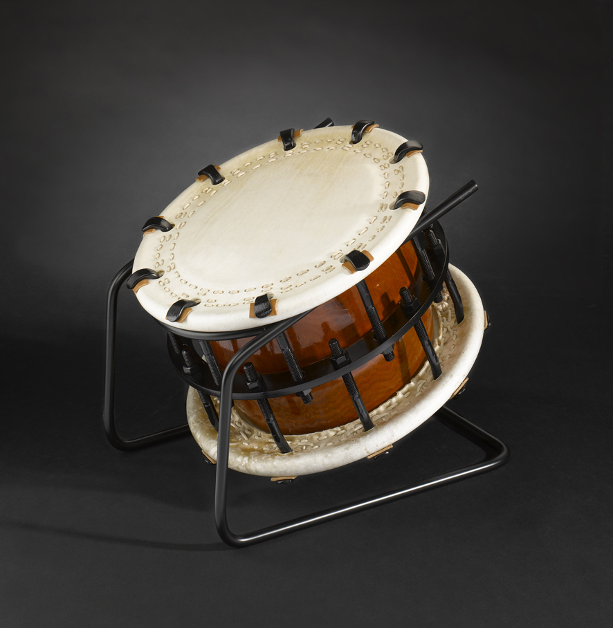 Shime-Daiko bolt (699) with metal-stand (95)